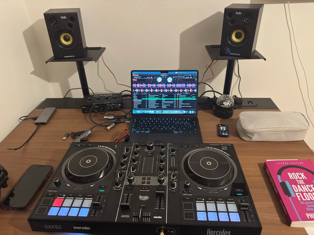 DJ Controller Hercules Inpulse 500 - Image 1