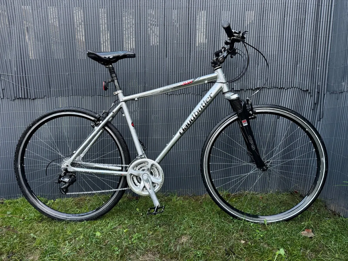 Hybrid Bike Claud Butler - Image 1