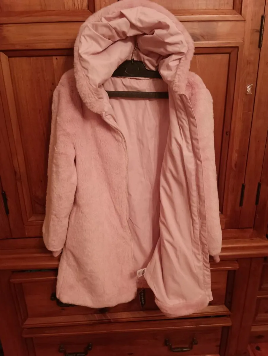 Beautiful 9 year old girl's new clothes boots - Image 1