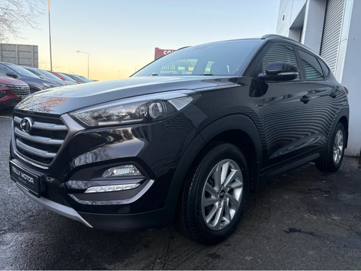 Hyundai Tucson 1.7 DIESEL EXECUTIVE - Image 4