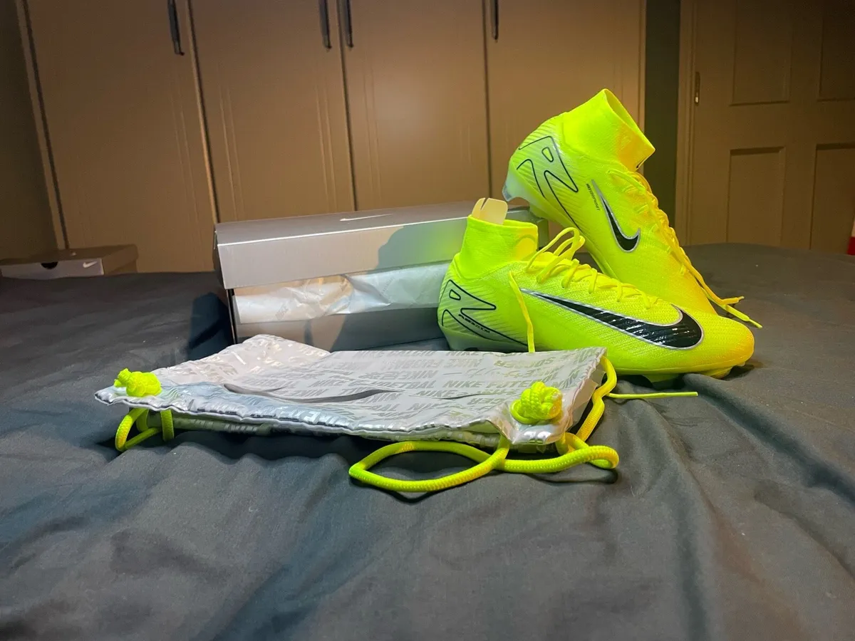 Nike Air Zoom Mercurial Superfly 10 Elite FG uk 10 - Image 1