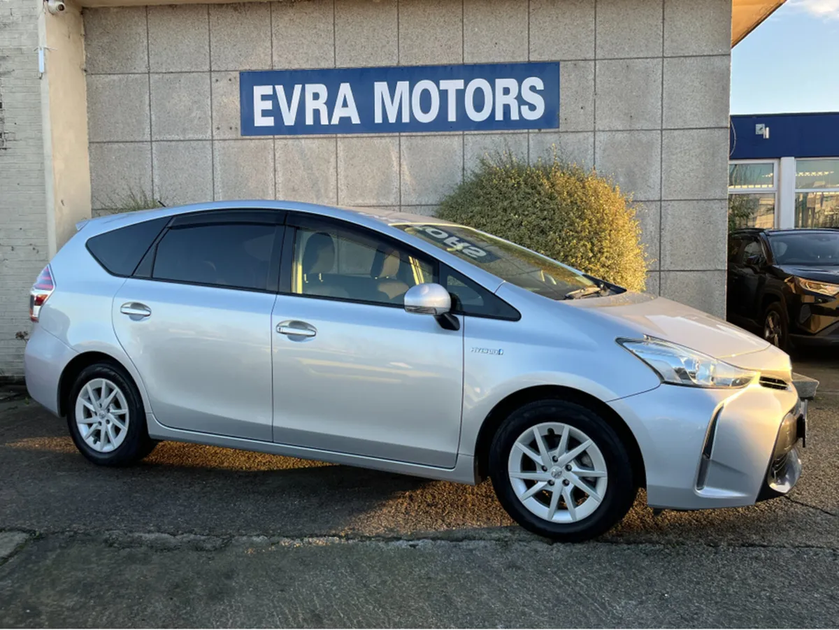 Toyota Prius 7 SEATER AUTOMATIC HYBRID 1.8 PETROL - Image 3