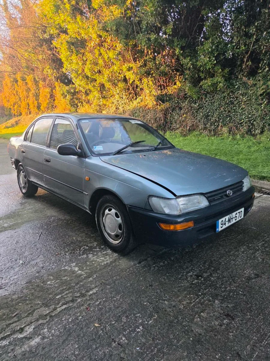 Toyota corolla Xli 1.3 petrol - Image 1