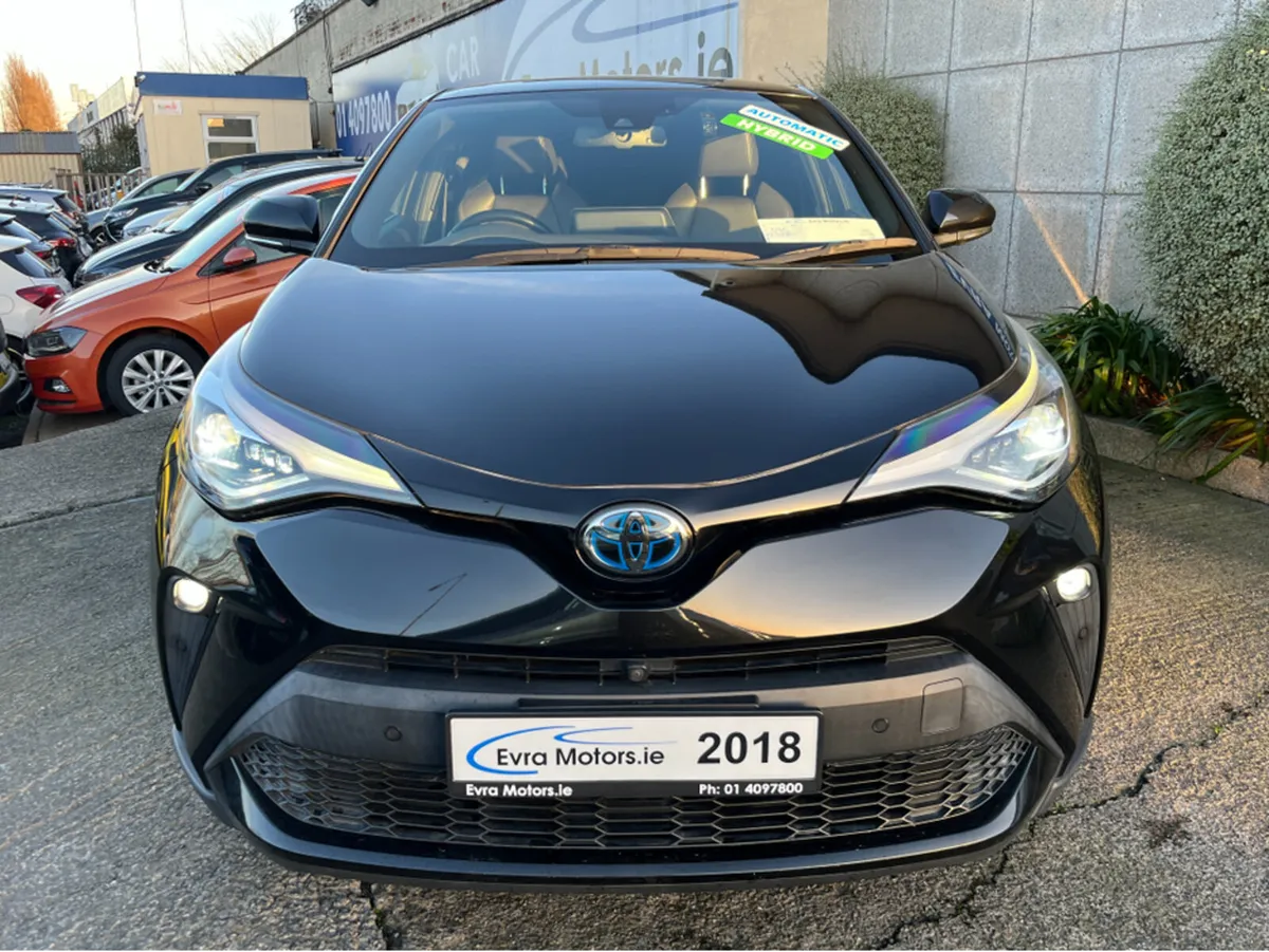 Toyota C-HR SOL AUTOMATIC HYBRID 1.8 PETROL //LOW - Image 2