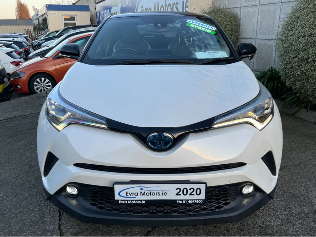 Toyota C-HR SOL AUTOMATIC HYBRID 1.8 PETROL //LOW - Image 2