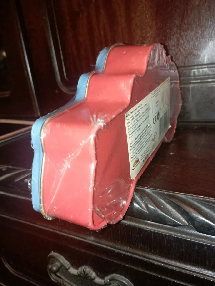 RARE VINTAGE TIN NODDY CAR  WITH BONBONS  SWEETS - Image 3