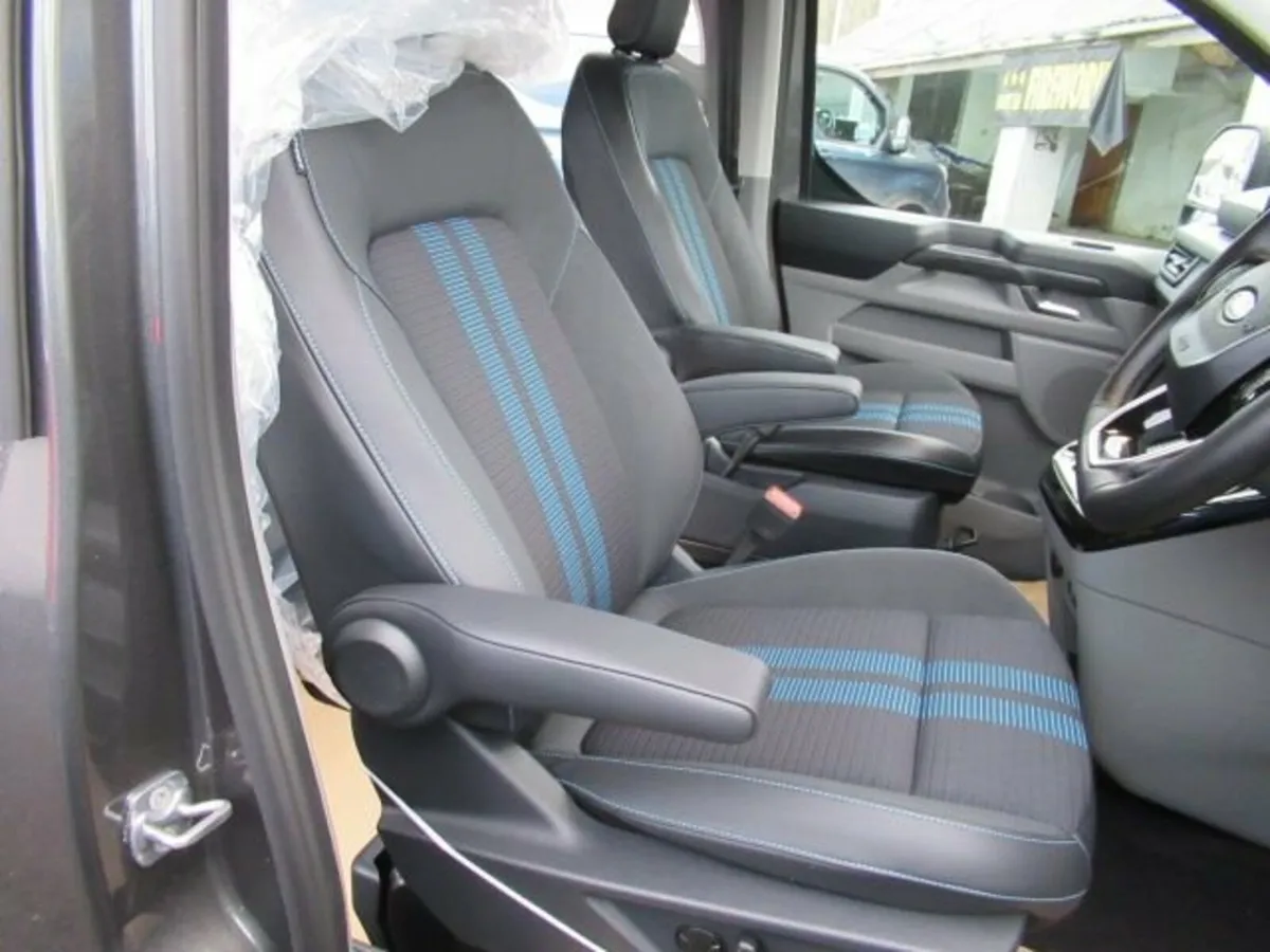 2.0 300 EcoBlue Sport Crew Van Double Cab 5dr Dies - Image 3