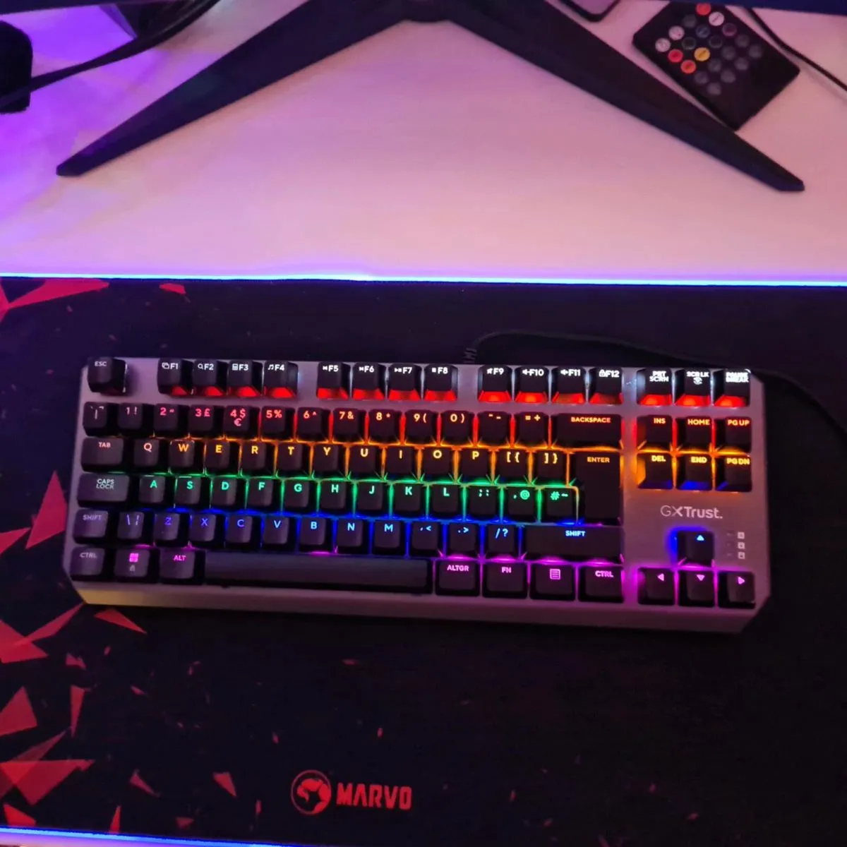 Trust GXT 834 keyboard - Image 1