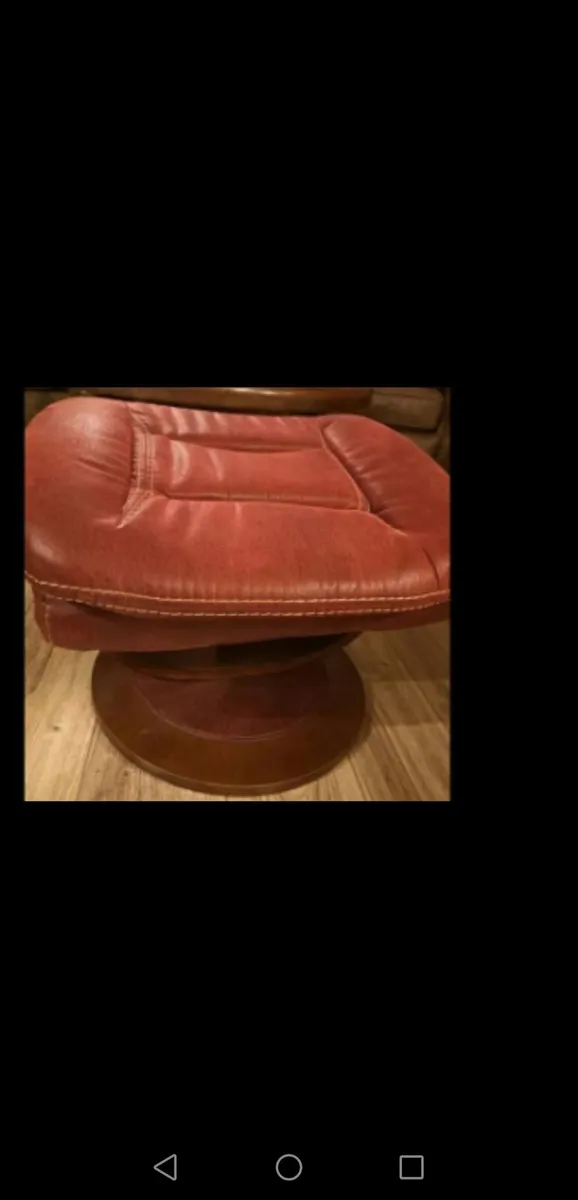 **CLEARANCE** Burgundy Leather Footstool