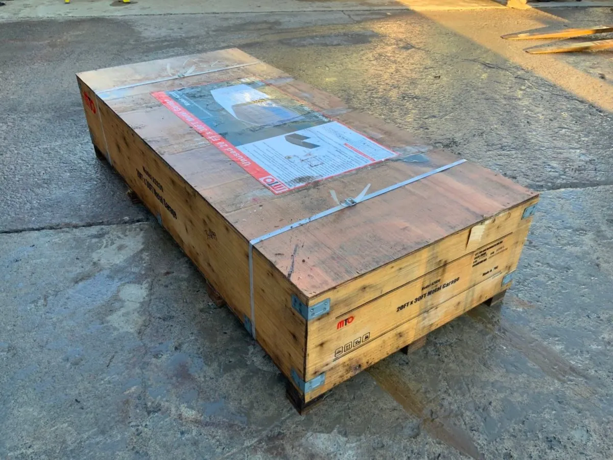 30ft x 20ft METAL GARAGE / CAR PORT..........731. - Image 4