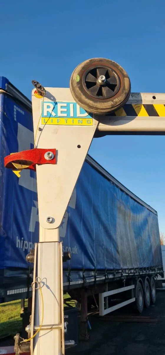 Mobile Gantry 250Kg - Image 3