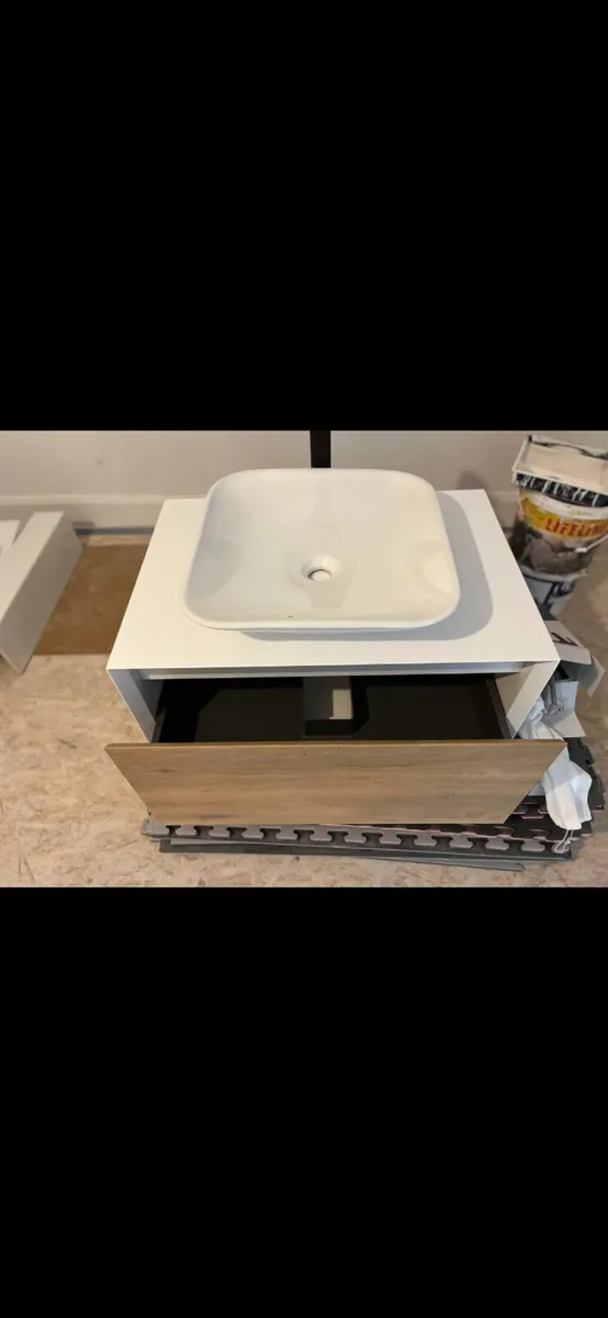 Vanity unit - Image 1