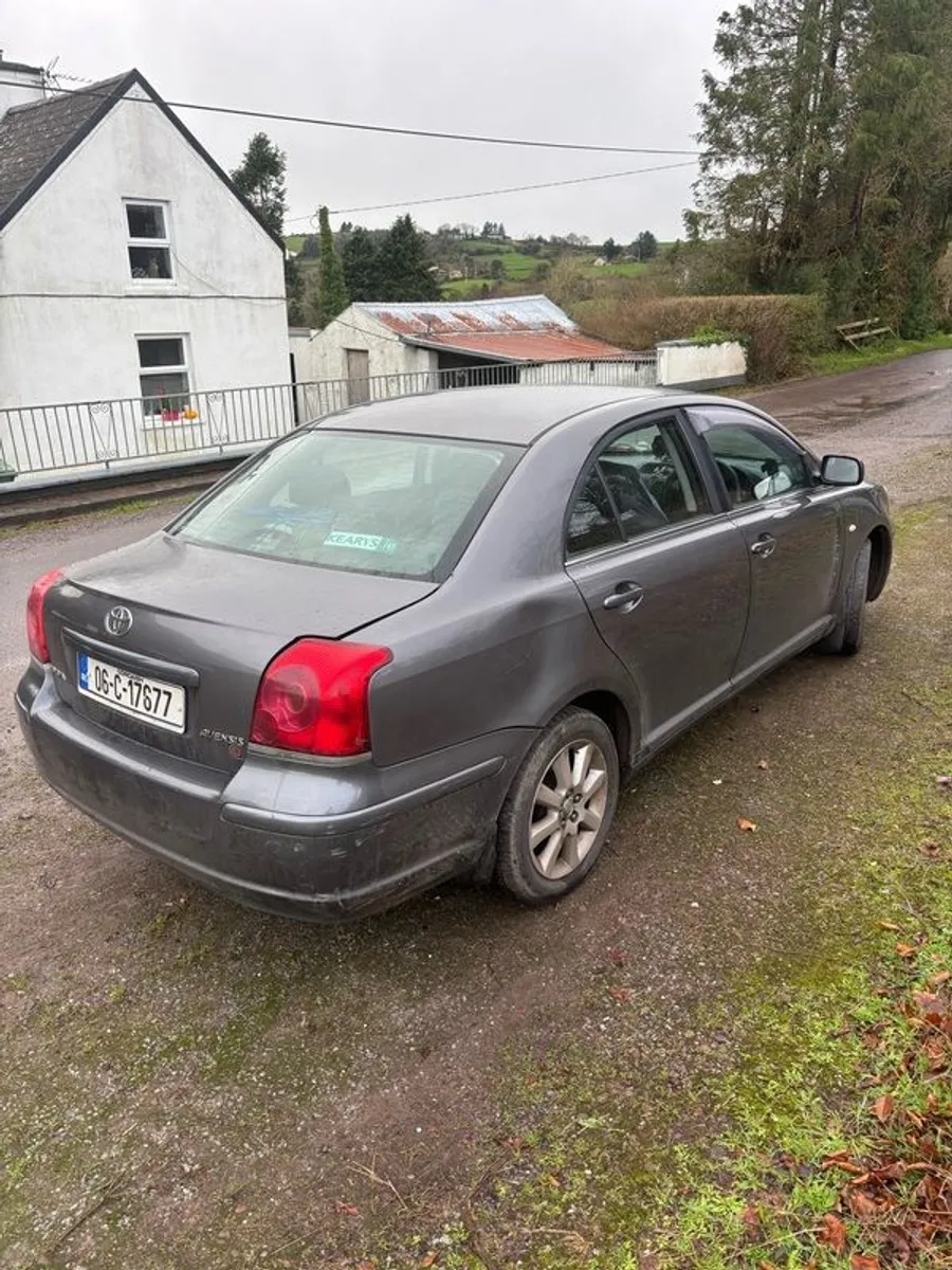 2006 Toyota Avensis - Image 4