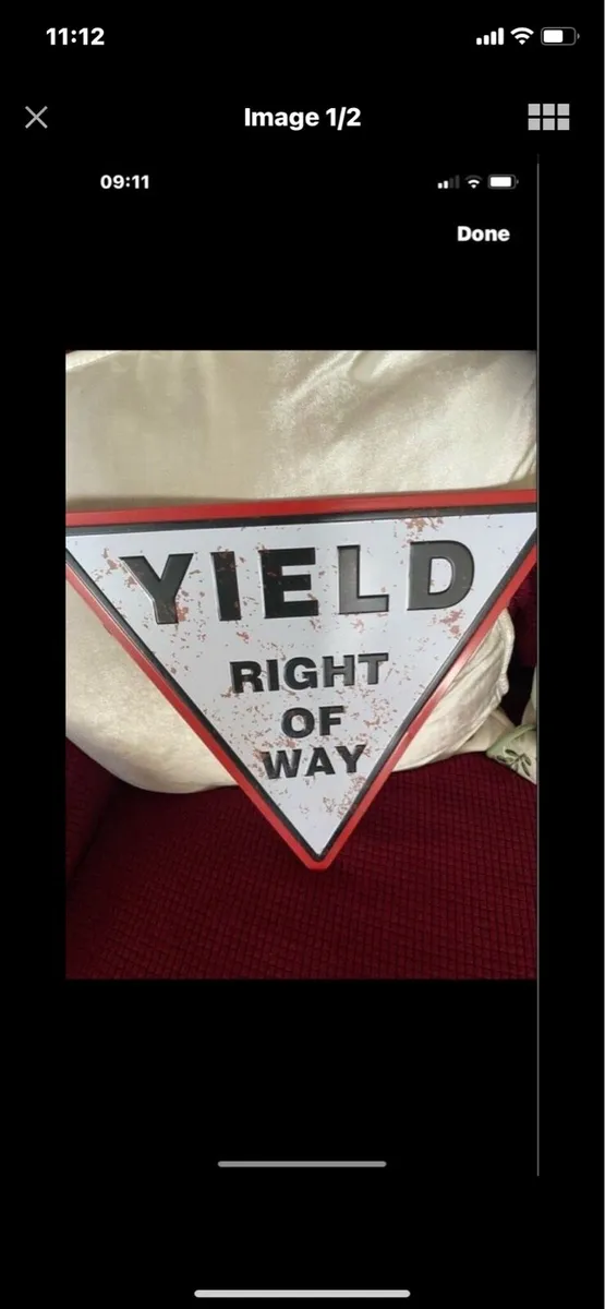 Metal ‘Yield Right of Way’ Sign - Image 1