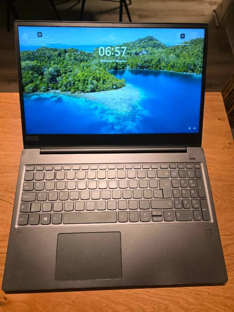 Lenovo 720s - Image 1