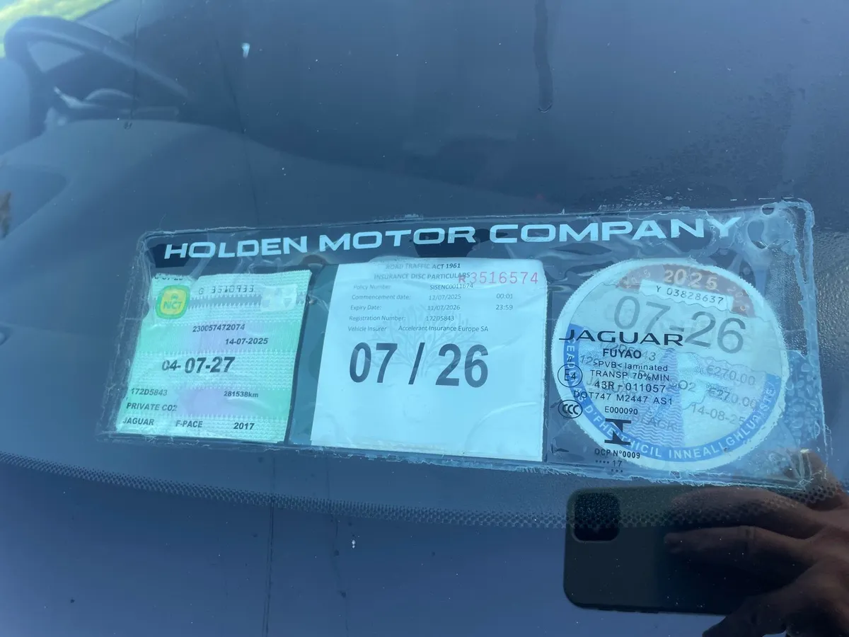 Jaguar F-Pace 2.0D RWD - Image 3