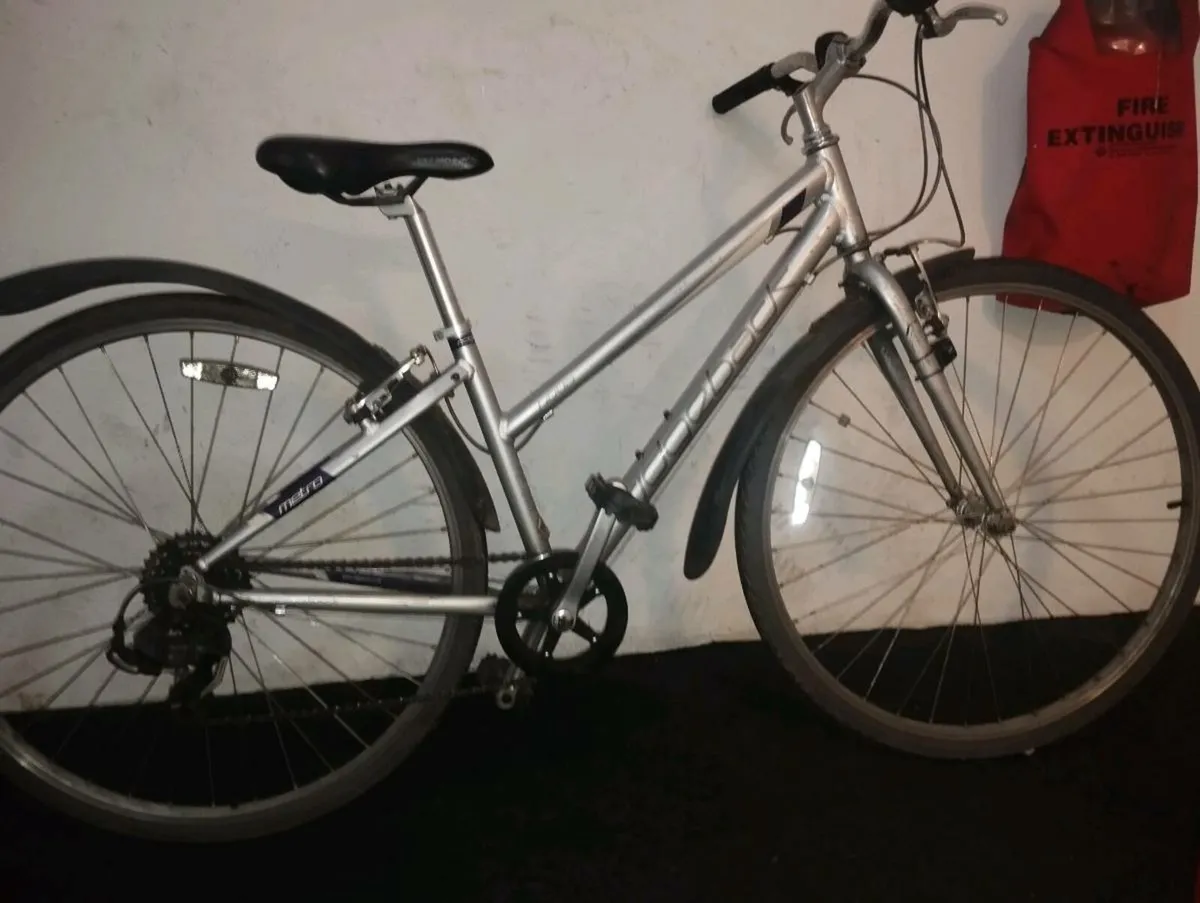 Ladies 28inch hybrid - Image 1