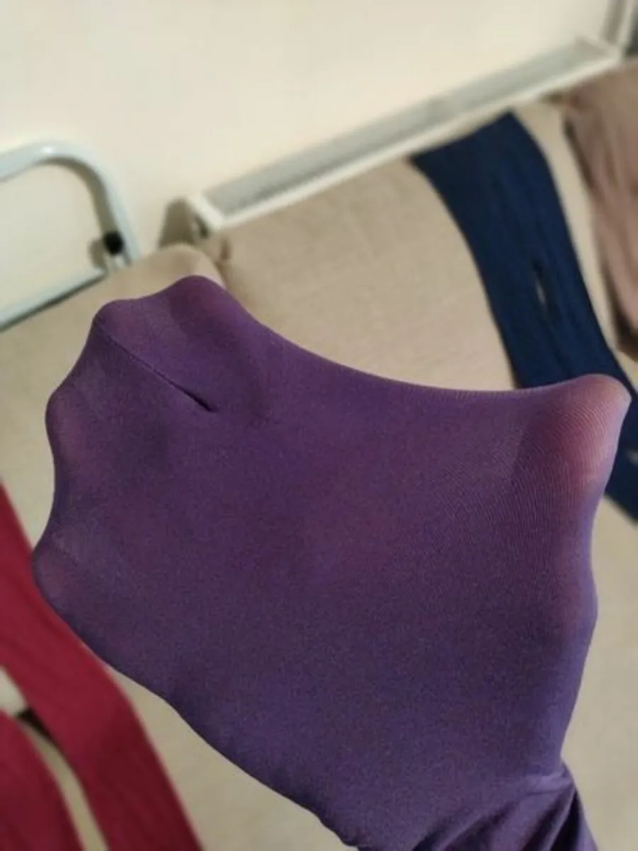 Tights and stockings for crossdressers - Image 4