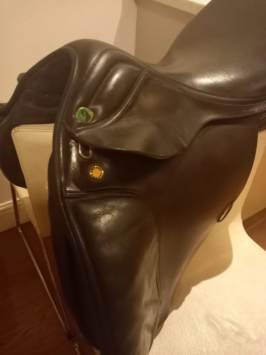Leather Prestige saddle 17.5 inch - Image 3