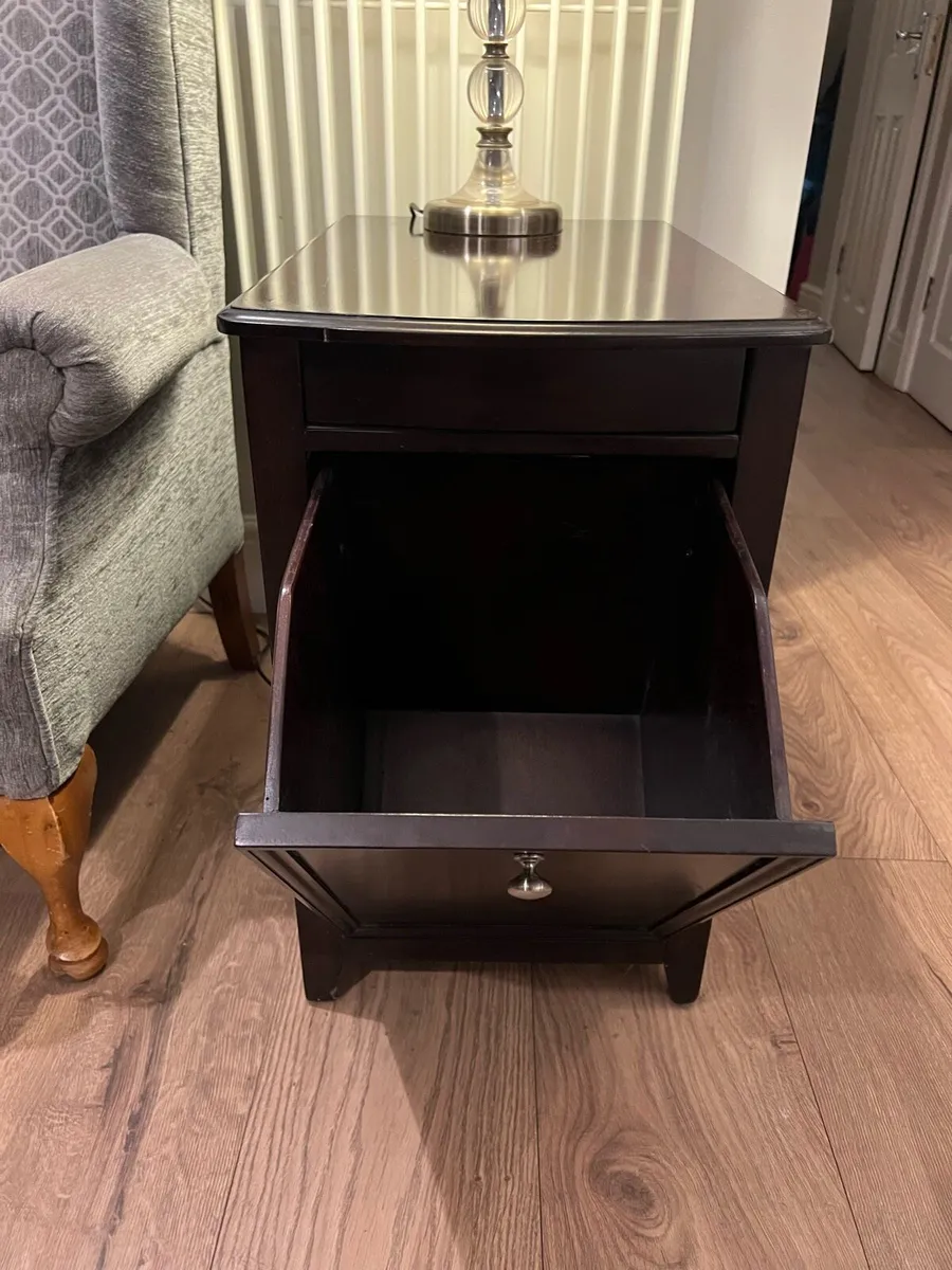 x2 Side Tables / lockers - Image 3