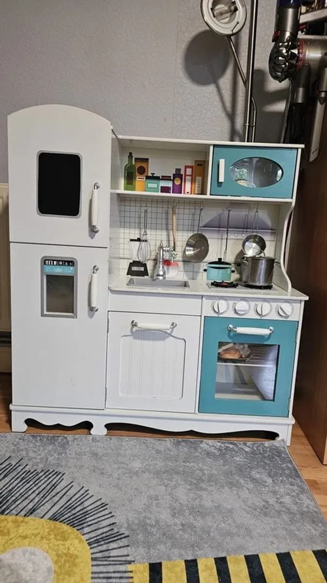 Toy Kitchen bundle with accessories - Image 1