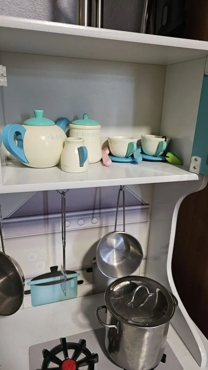 Toy Kitchen bundle with accessories - Image 4