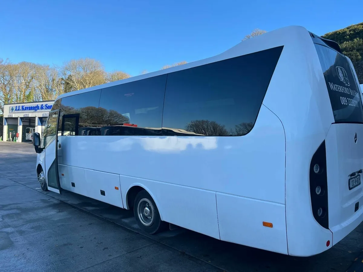 Mercedes-Benz Vario 2013 - Image 2