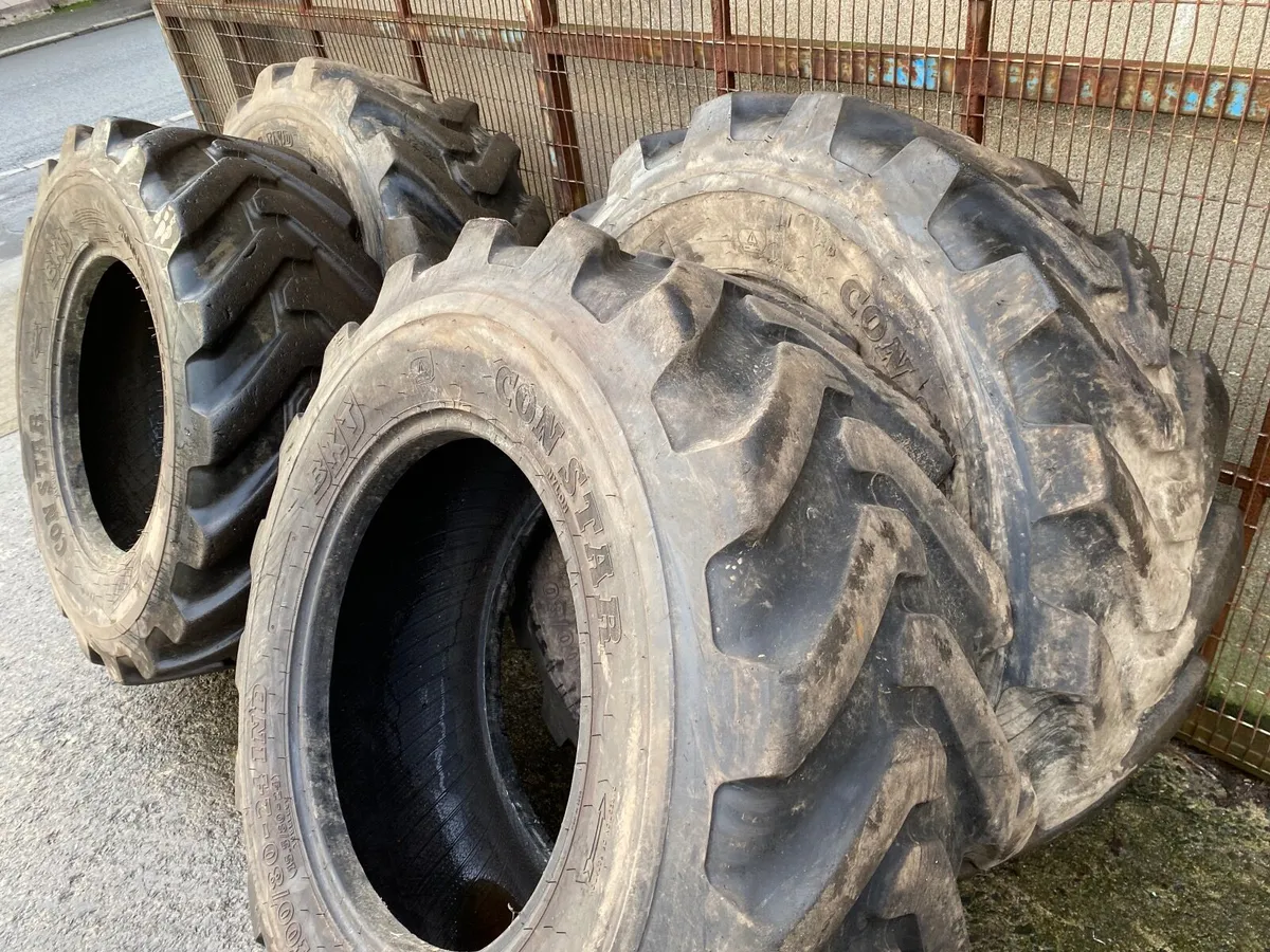 TELEHANDLER SHOVEL TYRES15.5/80X24(400/80x24)20PLY - Image 1