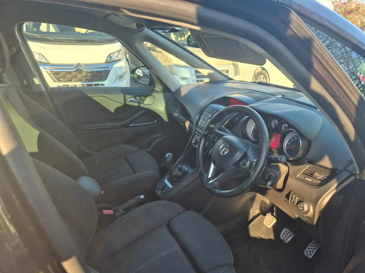 Vauxhall Zafira 2015 - Image 2