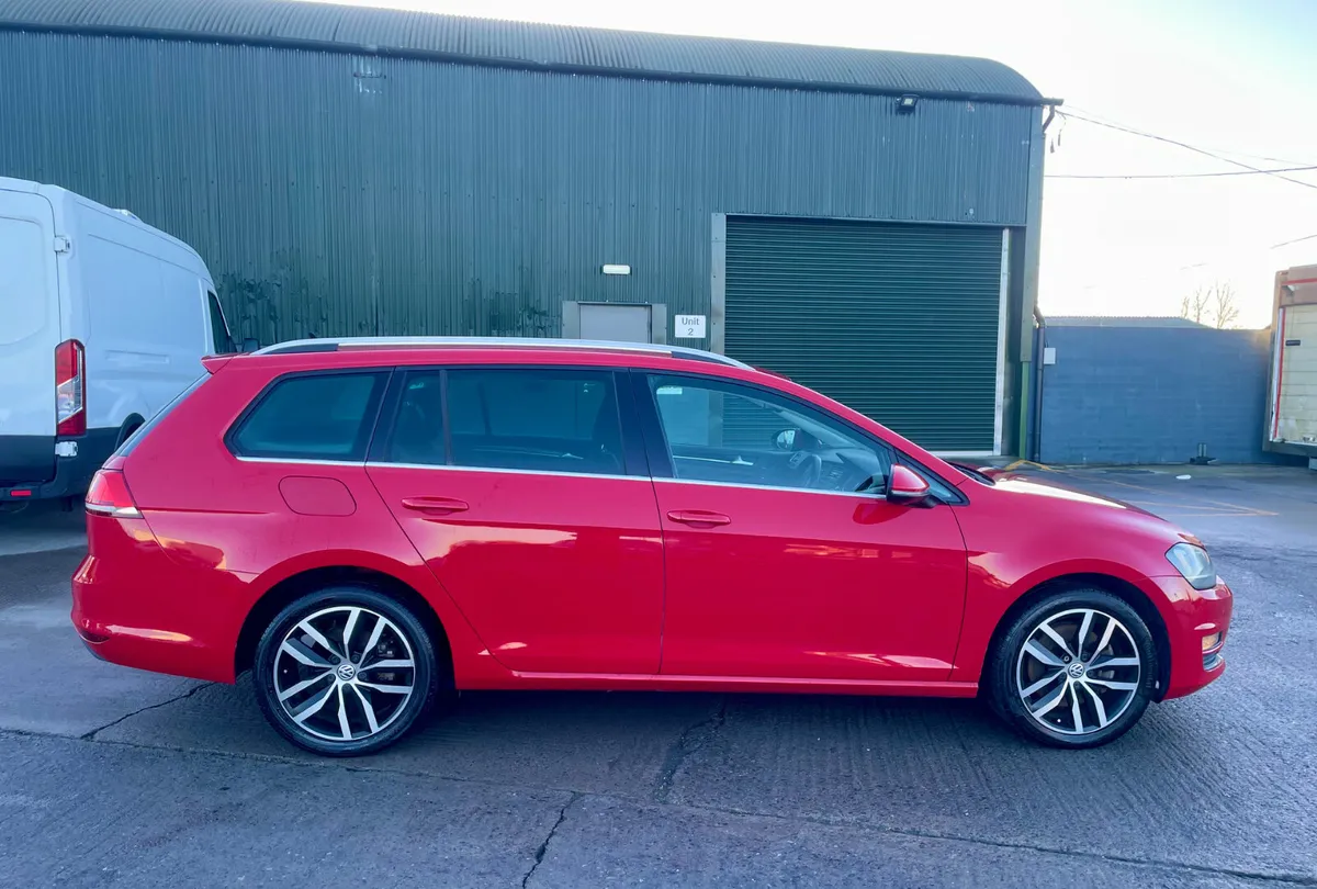 VOLKSWAGEN GOLF 2015 /1.4, ESTATE, BLUEMOTION/ - Image 4