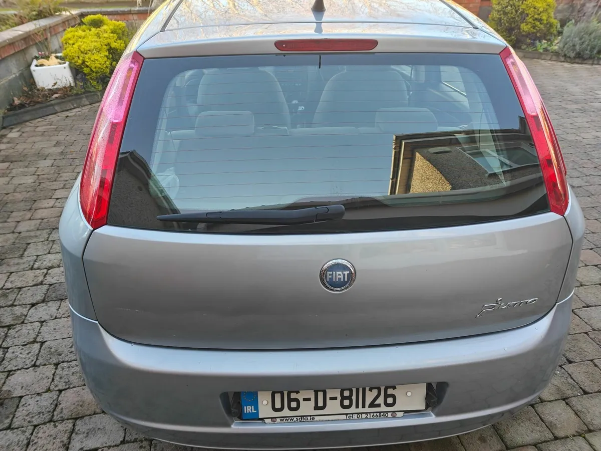 Fiat Punto 2006 - Image 2