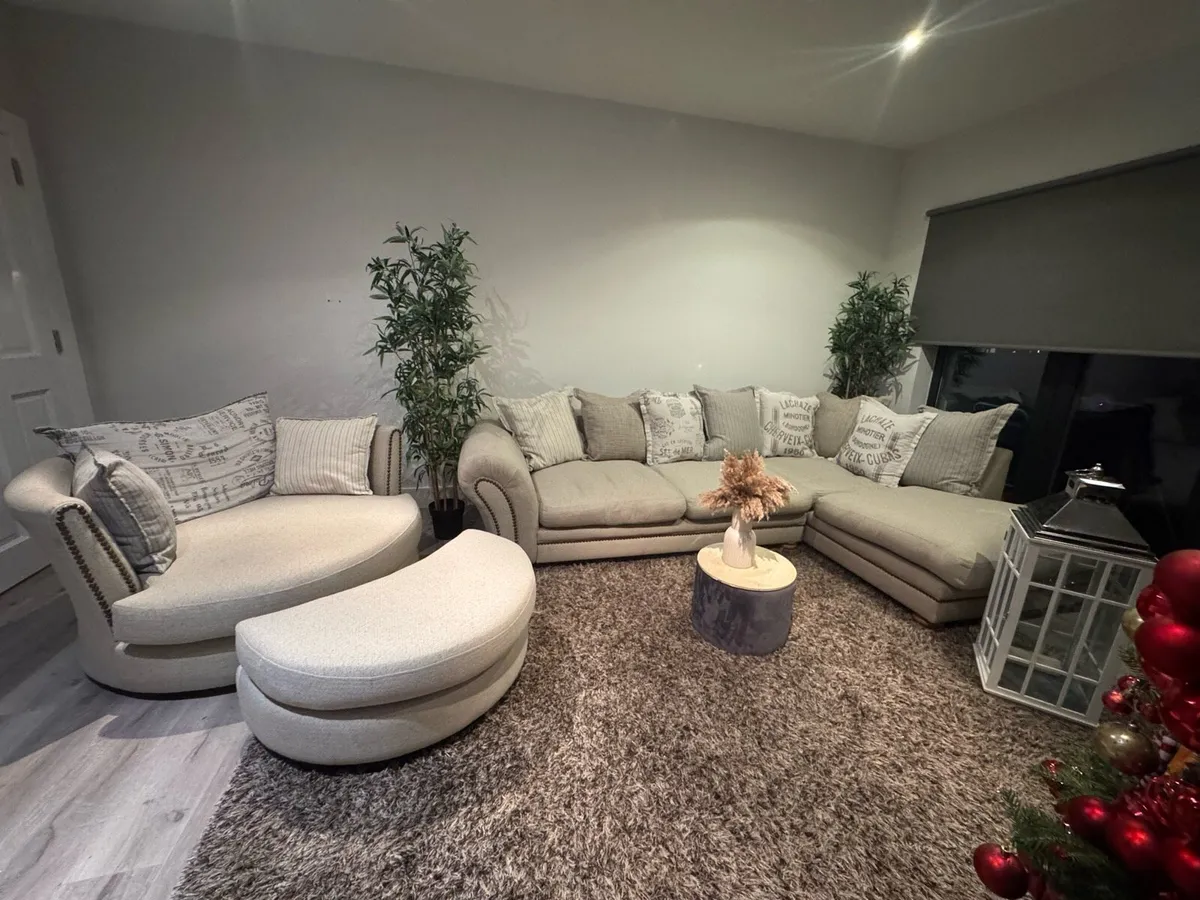 Reduced DFS corner suite+cuddle chair+ footstool - Image 1