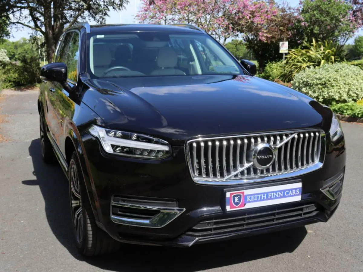 Volvo XC90 INSCRIPTION T8 AWD - Image 4