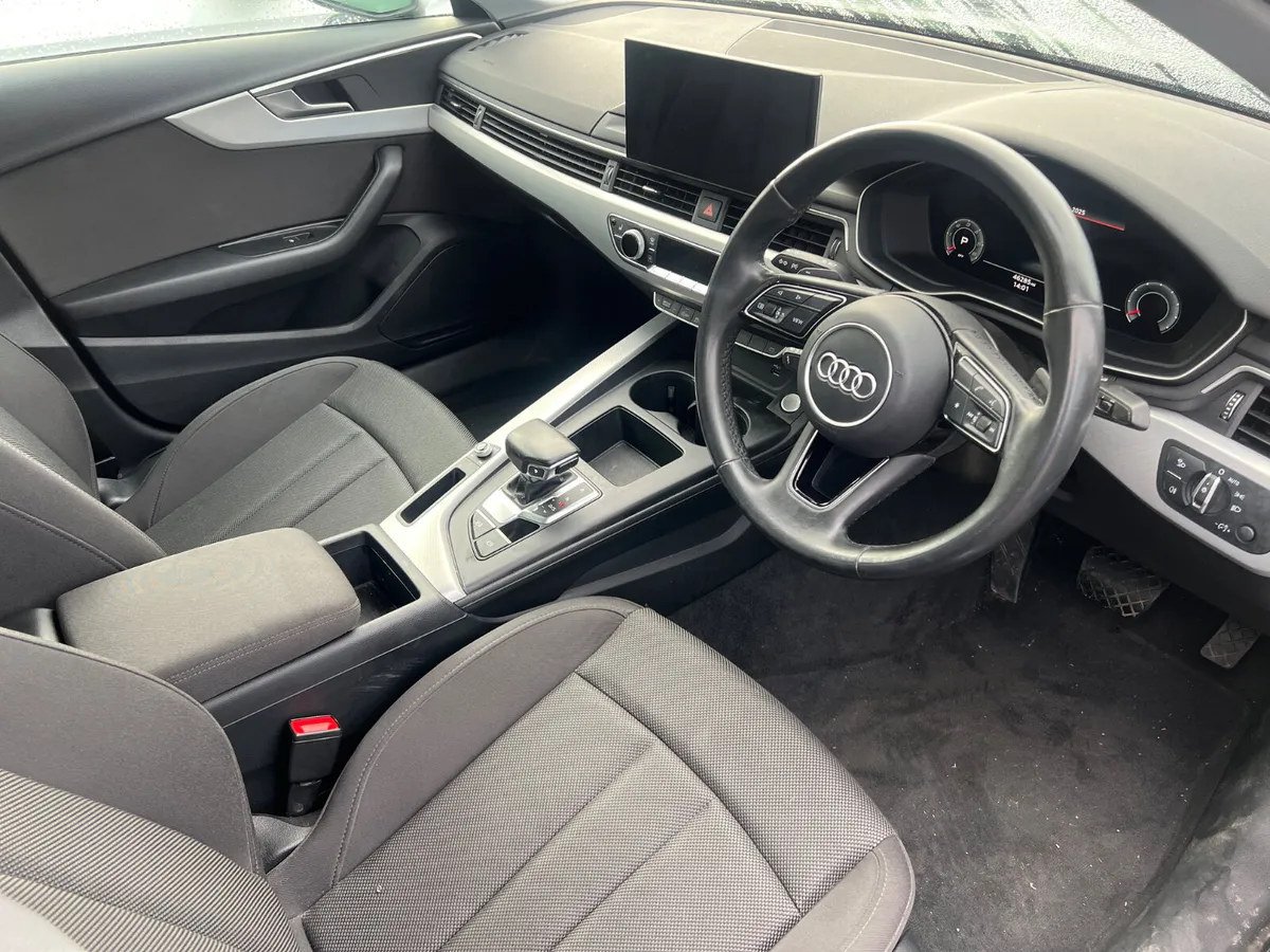 2021 Audi A4 Technik 35 2.0 TDI - Automatic - Image 3