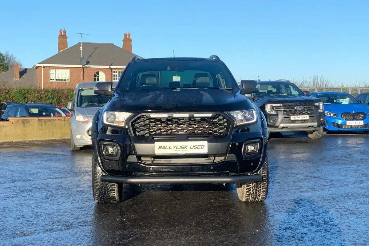 Ford Ranger 2.0 Tdi 213PS Wildtrak Auto 4WD in Aga - Image 4