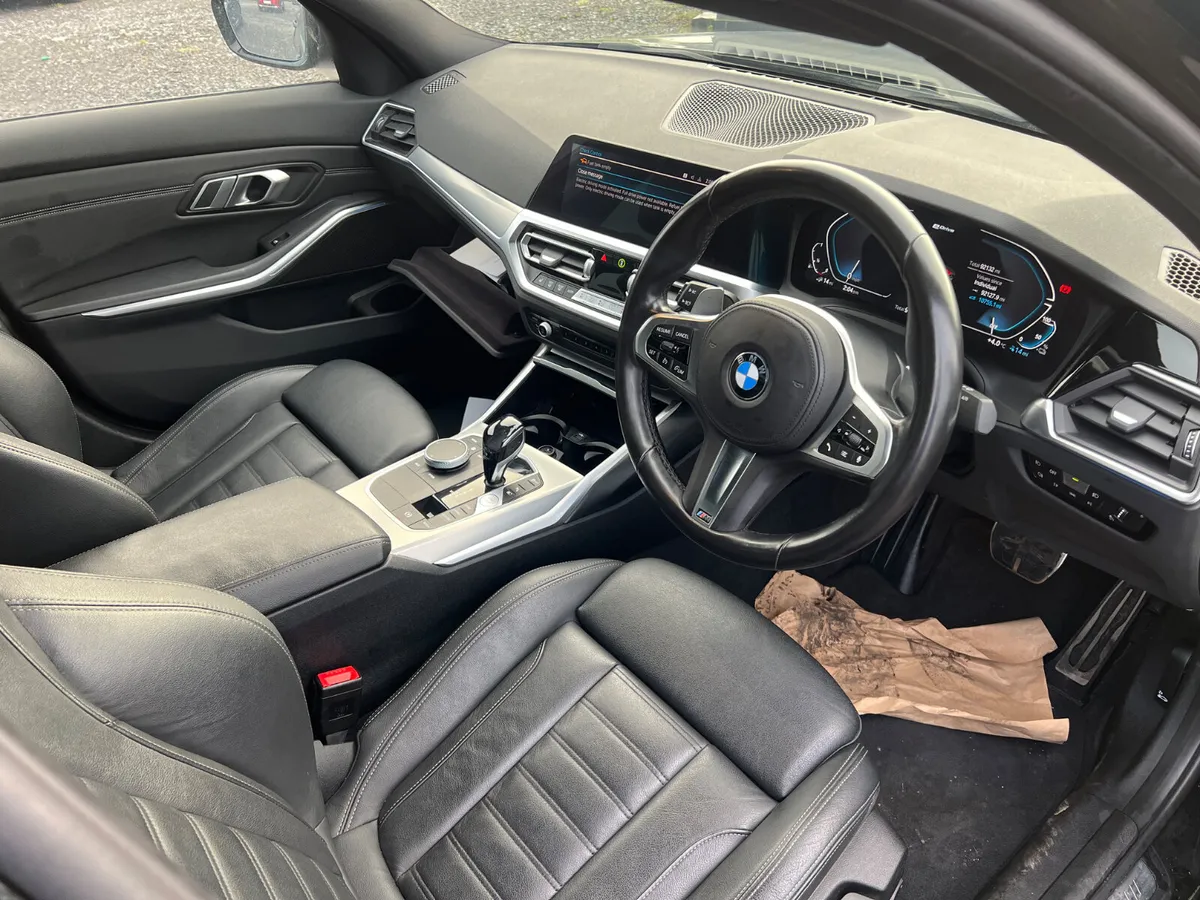 2021 BMW 330E M Sport 2.0 Plug In Hybrid - Image 3