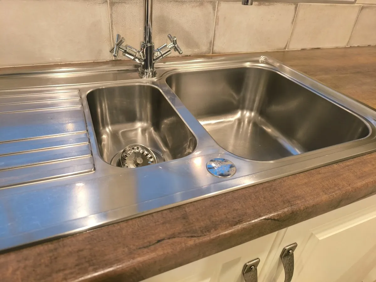 Stainless Steel Sink - Image 4