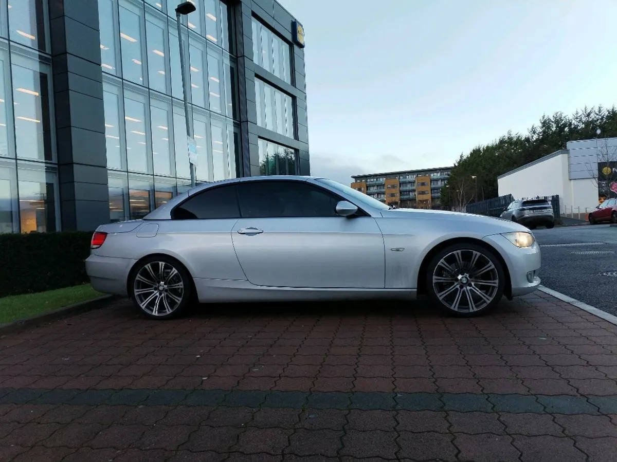 Bmw 320d convertibl automatic - Image 1