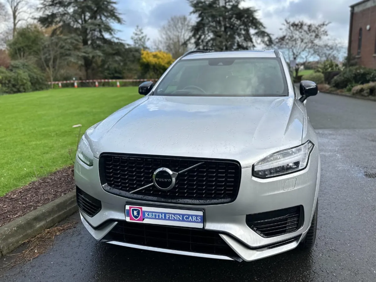 Volvo XC90 *Extended Range*455bhp T8 R-DESIGN PRO - Image 4