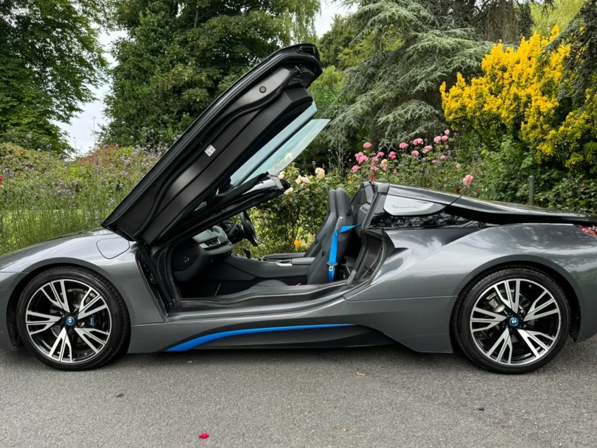 BMW i8 1.5I 2DR Auto - Image 1