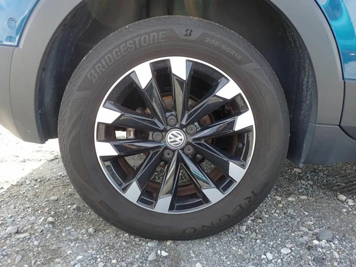 Volkswagen T-Cross 1.0 TSI First - Image 3