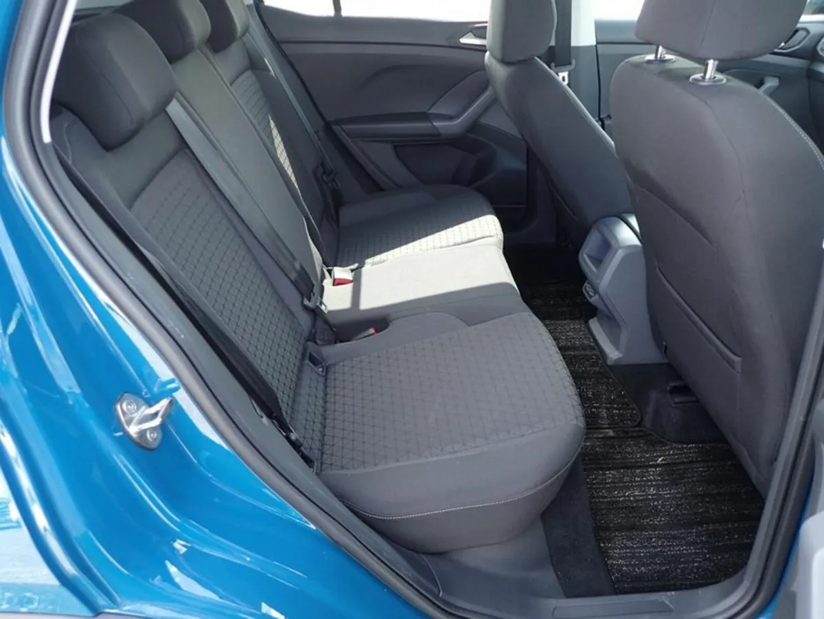 Volkswagen T-Cross 1.0 TSI First - Image 4