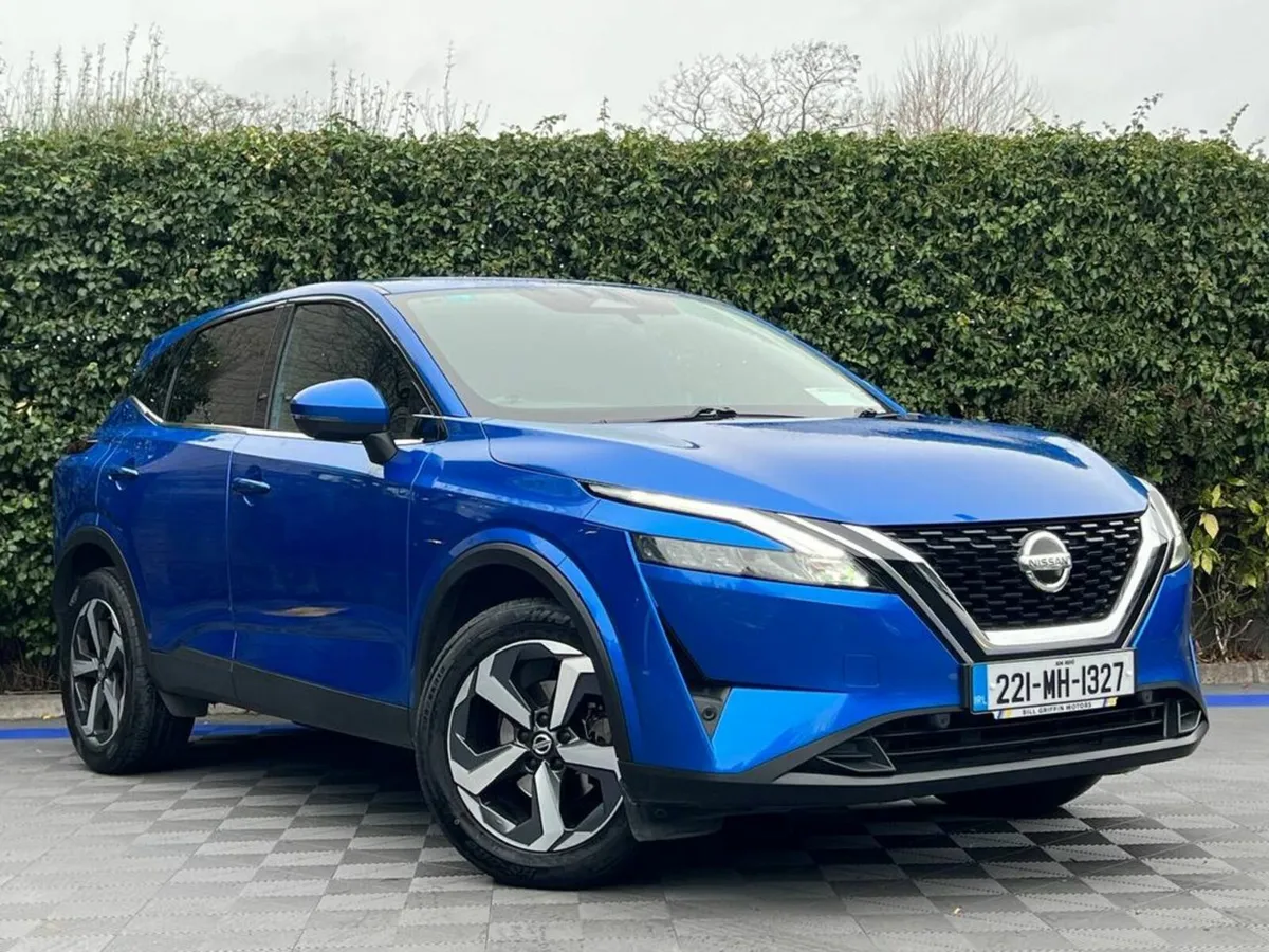 Nissan Qashqai SV PREMIUM 1.3 // 18" DIAMOND CUT A - Image 1