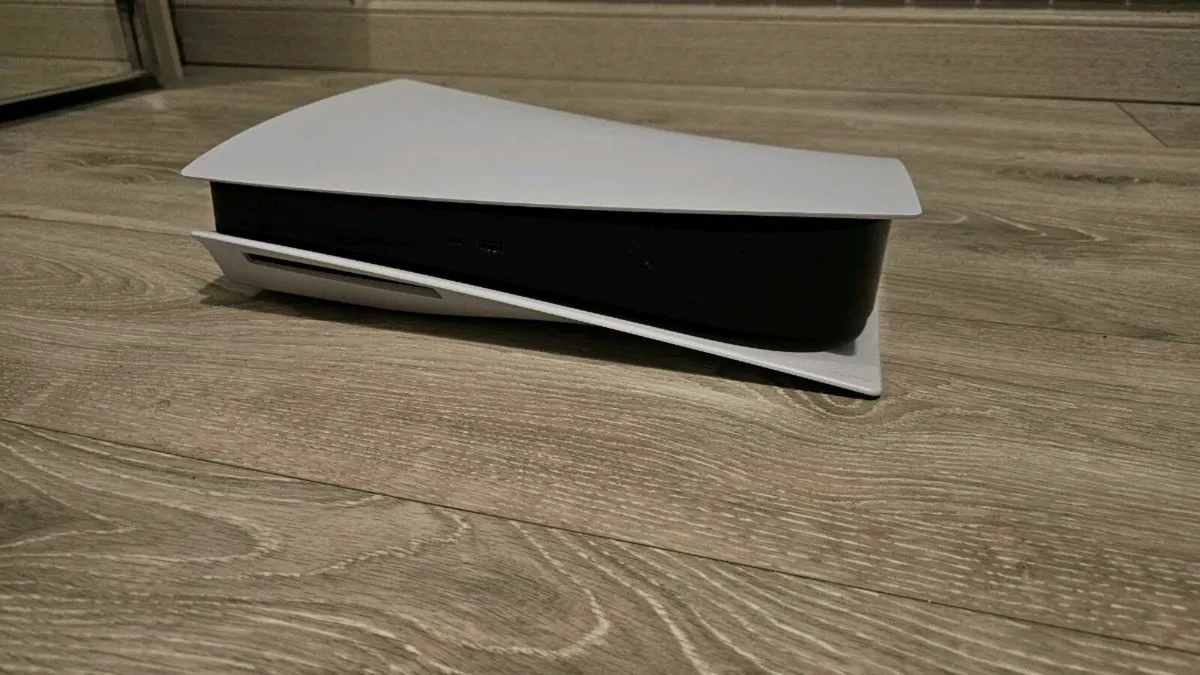 Playstation 5 - Image 4