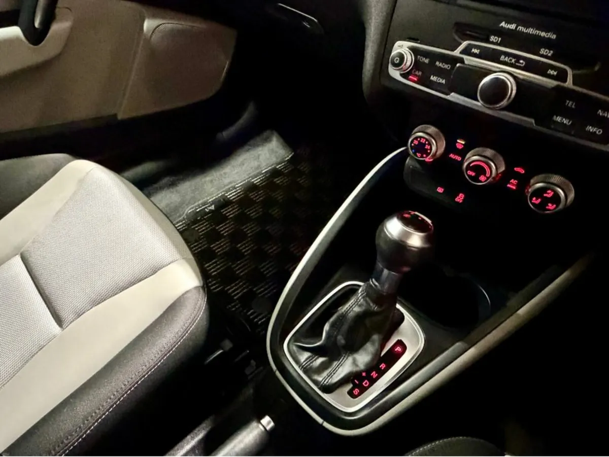 Audi A1 1.4 TFSI 120BHP 3DR SE SA 95PS AUTO - Image 4
