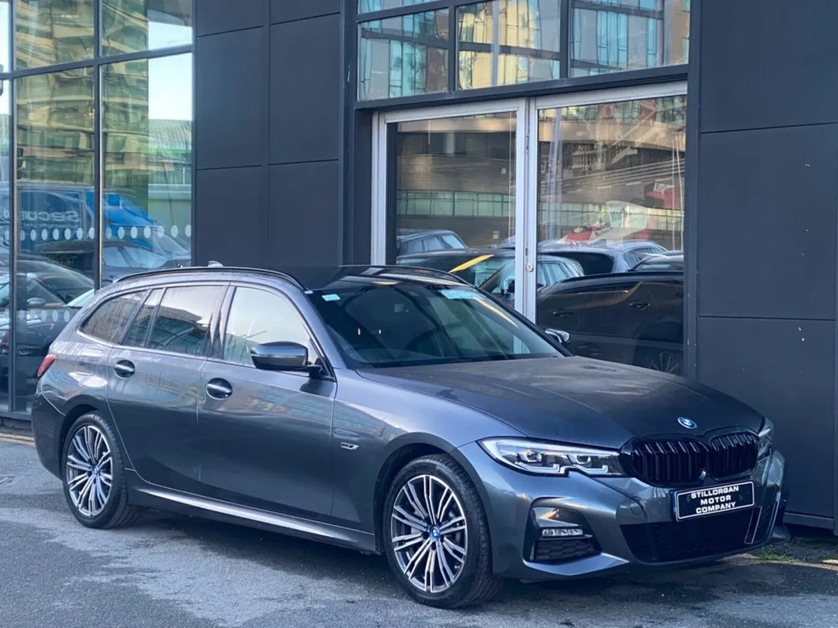 BMW 3-Series Estate 330e M-Sport Auto (PHEV) - Image 3