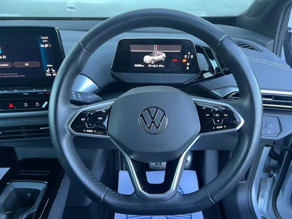Volkswagen ID.4 ID.4 PURE LIFE 52KWH // LOW MILEAG - Image 4