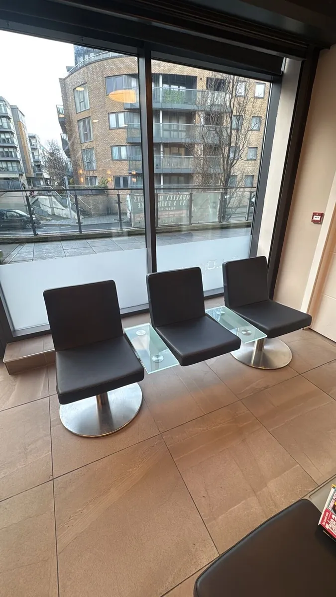 Reception chairs - Image 2