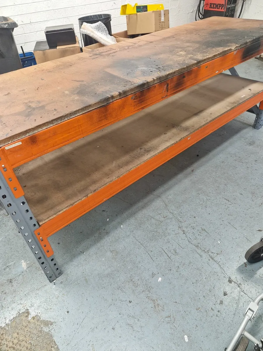 Work benches - Image 1