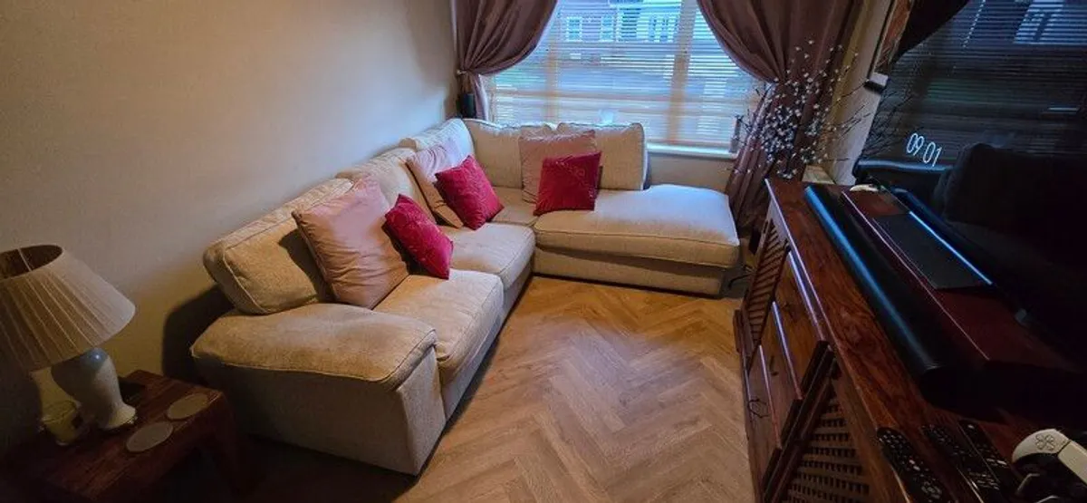 Corner Sofa Chaise Long - Image 3